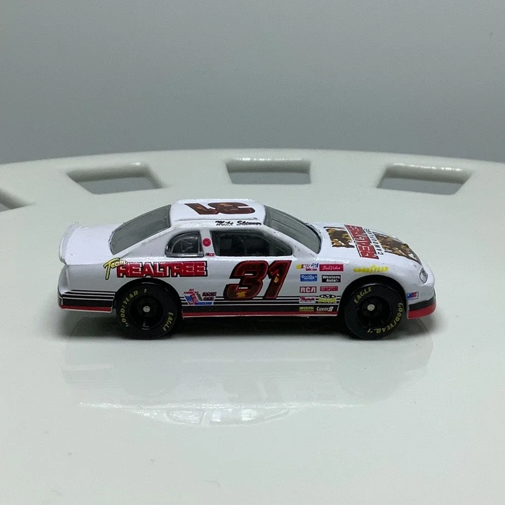 1996 Racing Champions NASCAR Winston Cup 1:64 Mike Skinner #31 Realtree‎ - LOOSE